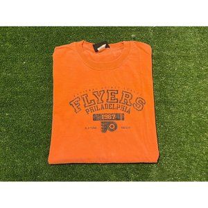 Retro Y2K Old Time Hockey Philadelpha Flyers hockey NHL T-shirt large